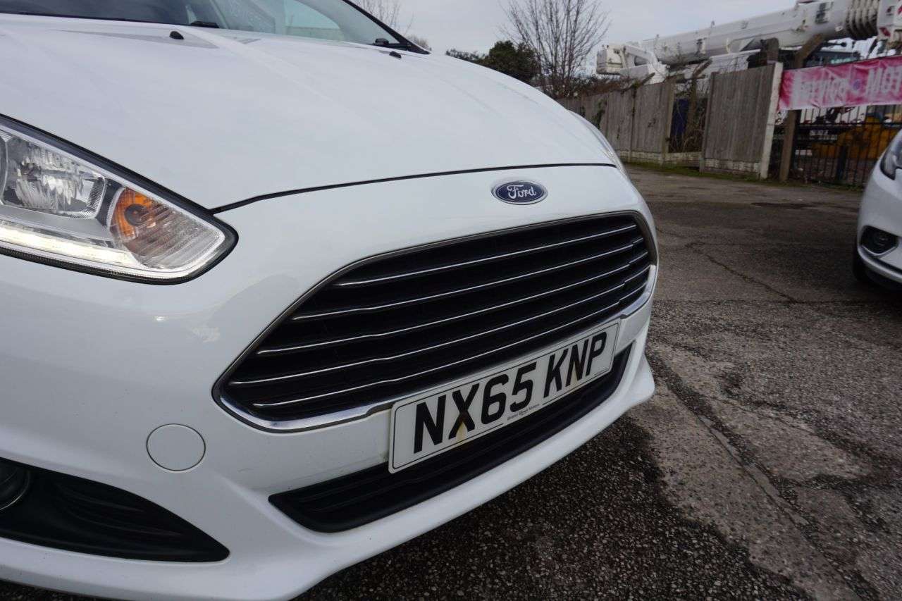 2015 FORD FIESTA 2015 FORD FIESTA