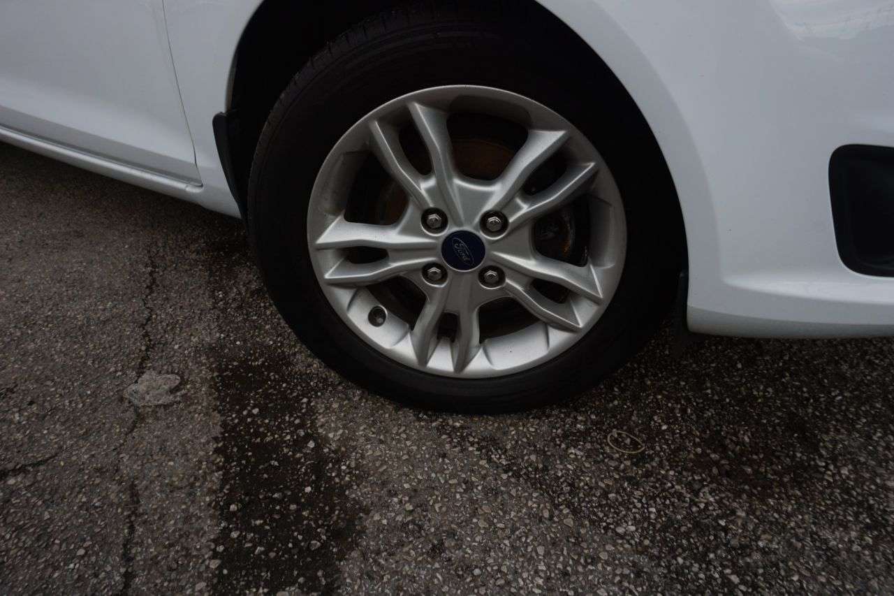 2015 FORD FIESTA 2015 FORD FIESTA