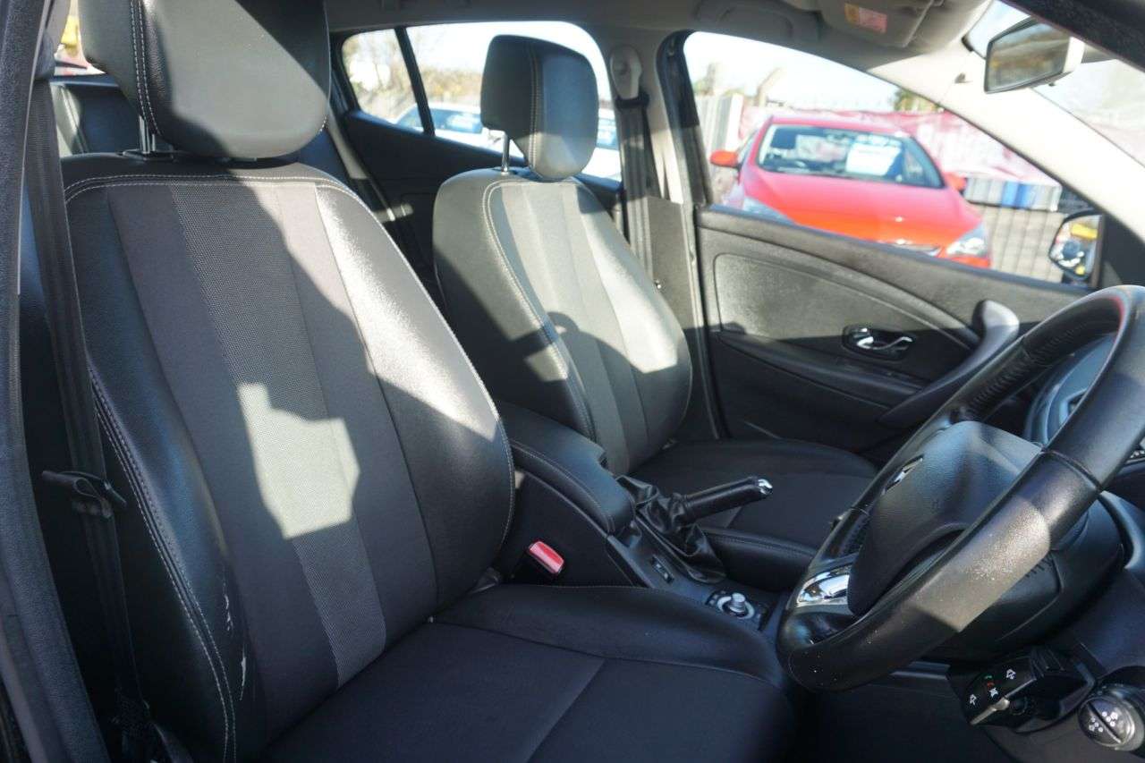 2015 RENAULT MEGANE 2015 RENAULT MEGANE