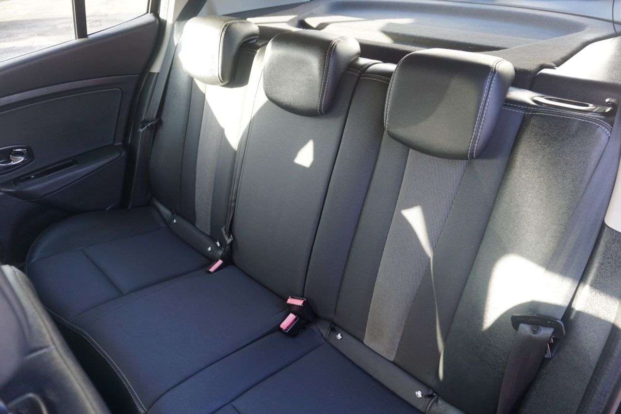 2015 RENAULT MEGANE 2015 RENAULT MEGANE