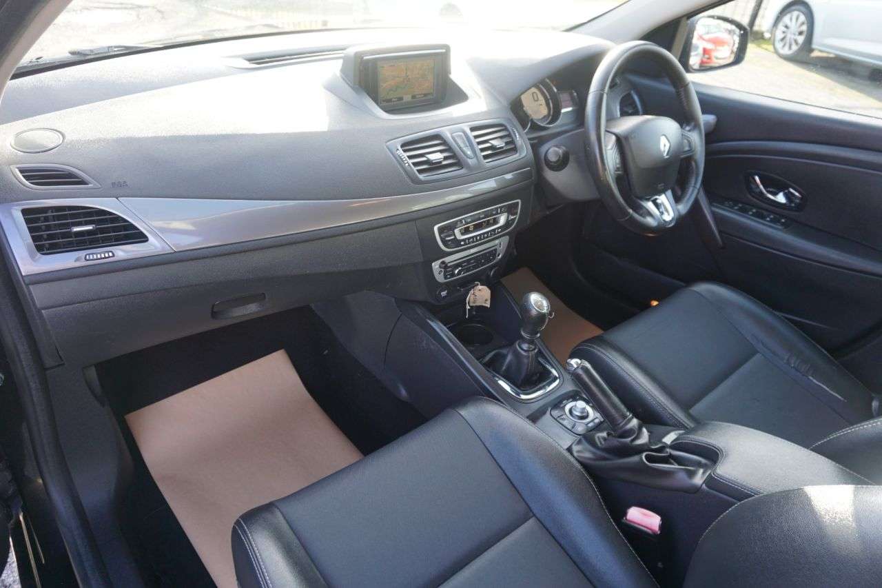 2015 RENAULT MEGANE 2015 RENAULT MEGANE