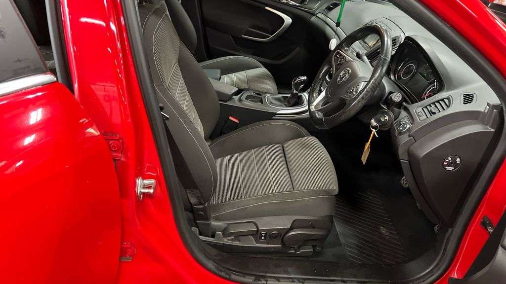 2016 VAUXHALL INSIGNIA 2016 VAUXHALL INSIGNIA