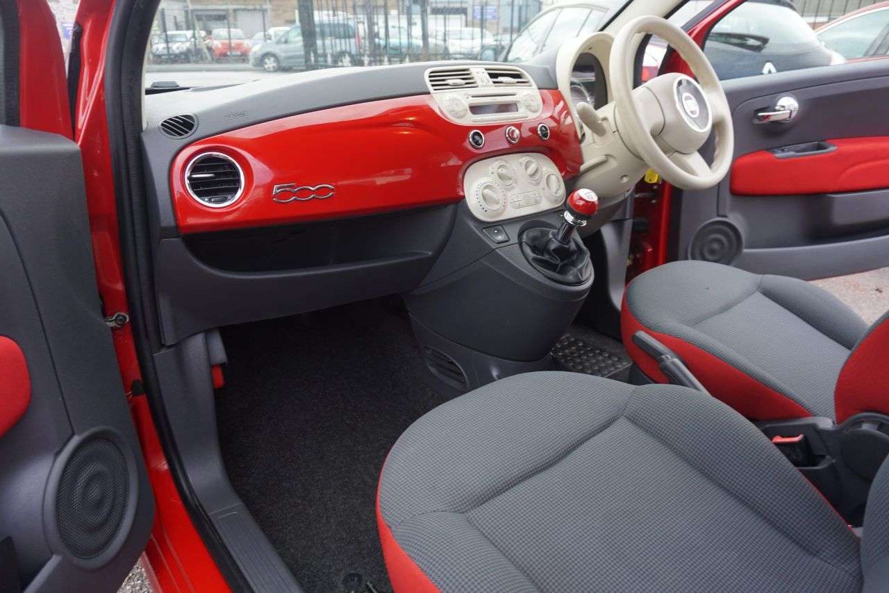 2015 FIAT 500 2015 FIAT 500