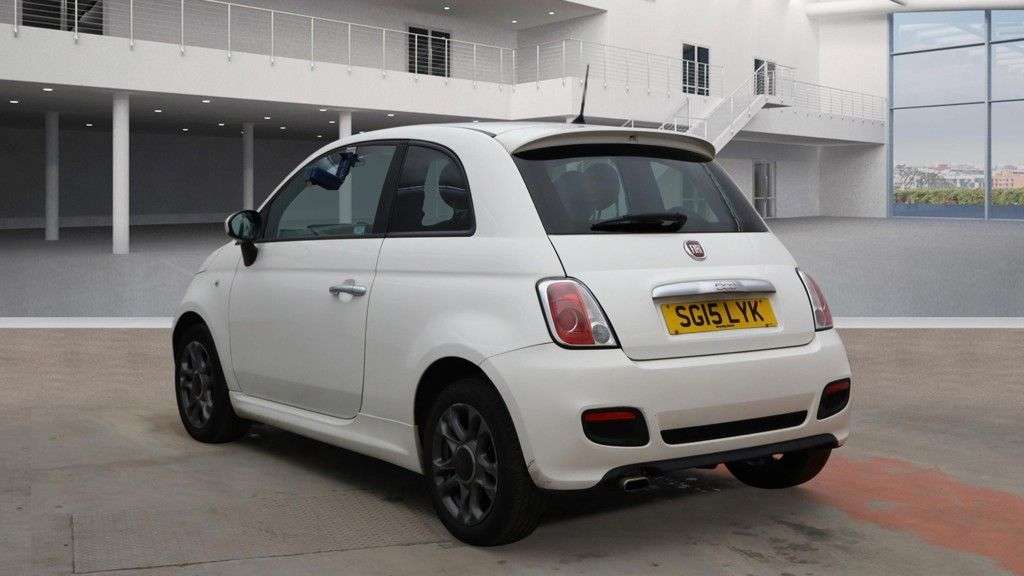 2015 FIAT 500 2015 FIAT 500