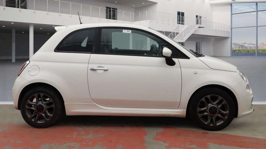 2015 FIAT 500 2015 FIAT 500