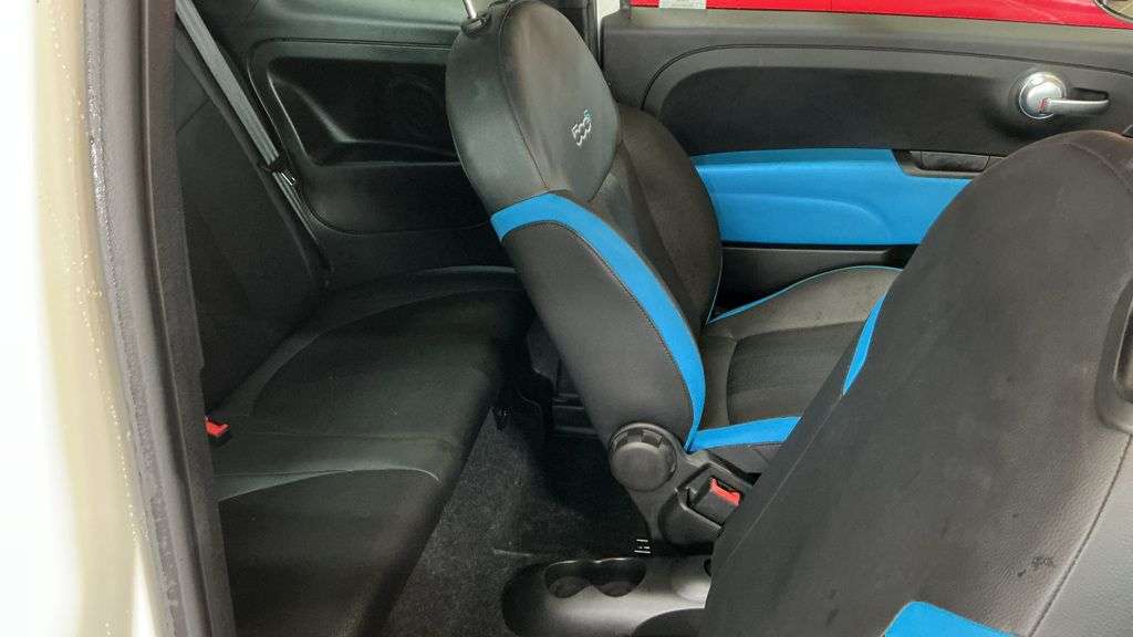 2015 FIAT 500 2015 FIAT 500