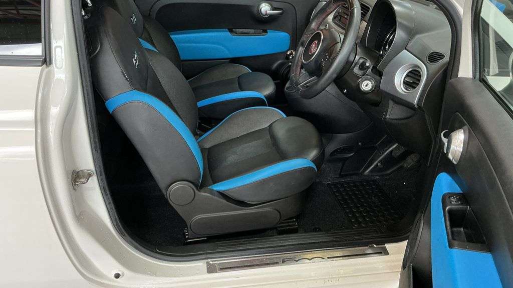 2015 FIAT 500 2015 FIAT 500