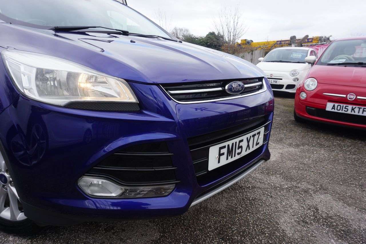A 2015 FORD KUGA 2.0 TDCi Titanium SUV 5dr Diesel Manual AWD Euro 6 (s/s) (180 ps) Air Condi A 2015 FORD KUGA 2.0 TDCi Titanium SUV 5dr Diesel Manual AWD Euro 6 (s/s) (180 ps) Air Condi