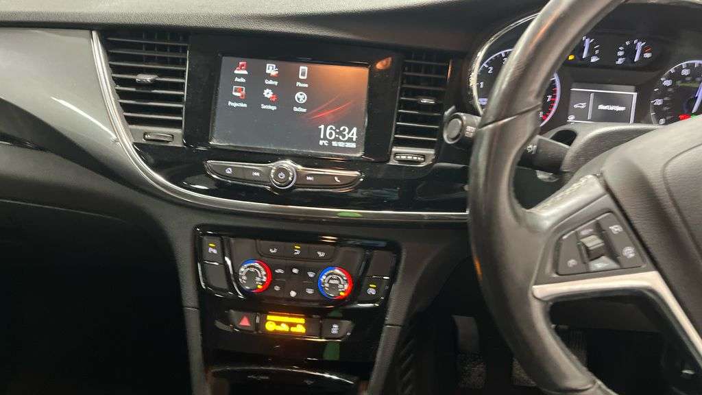 A 2016 VAUXHALL MOKKA X 1.6i Active SUV 5dr Petrol Manual Euro 6 (s/s) (115 ps) Air Conditioning. A A 2016 VAUXHALL MOKKA X 1.6i Active SUV 5dr Petrol Manual Euro 6 (s/s) (115 ps) Air Conditioning. A