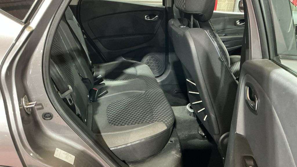 2017 RENAULT CAPTUR 2017 RENAULT CAPTUR