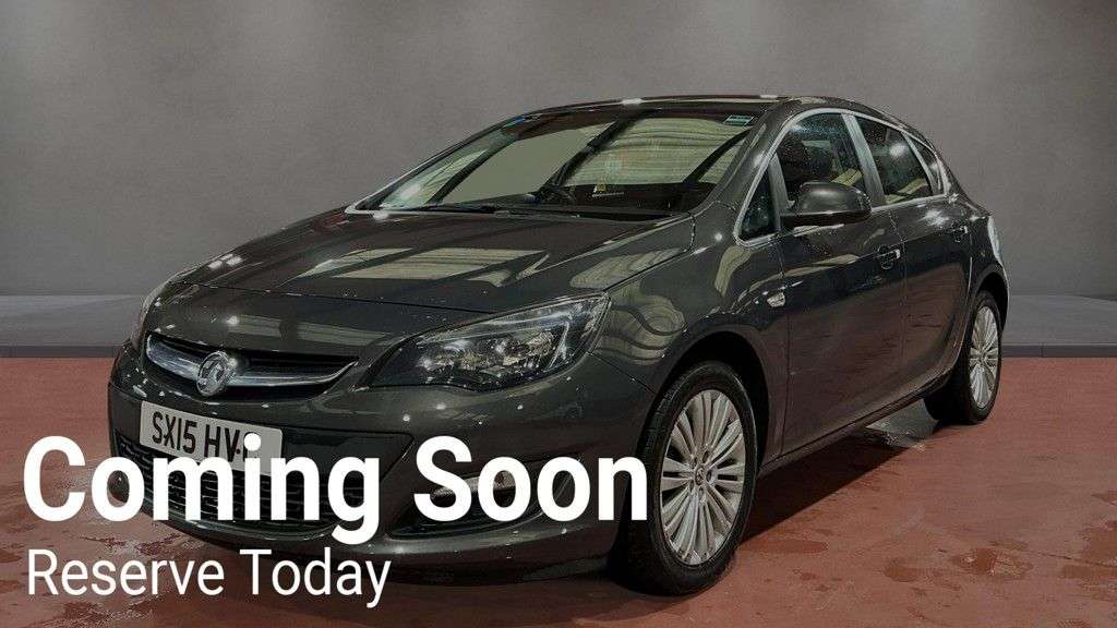 A 2015 VAUXHALL ASTRA 1.6i Excite Hatchback 5dr Petrol Manual Euro 6 (115 ps) Air Conditioning an A 2015 VAUXHALL ASTRA 1.6i Excite Hatchback 5dr Petrol Manual Euro 6 (115 ps) Air Conditioning an