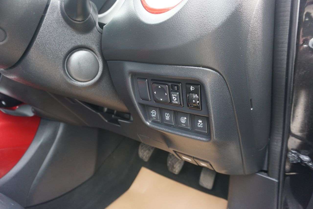 2015 NISSAN JUKE 2015 NISSAN JUKE