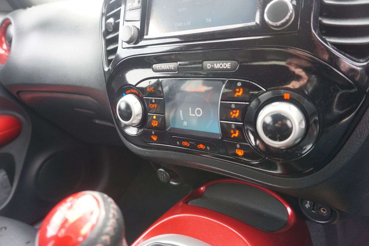 2015 NISSAN JUKE 2015 NISSAN JUKE