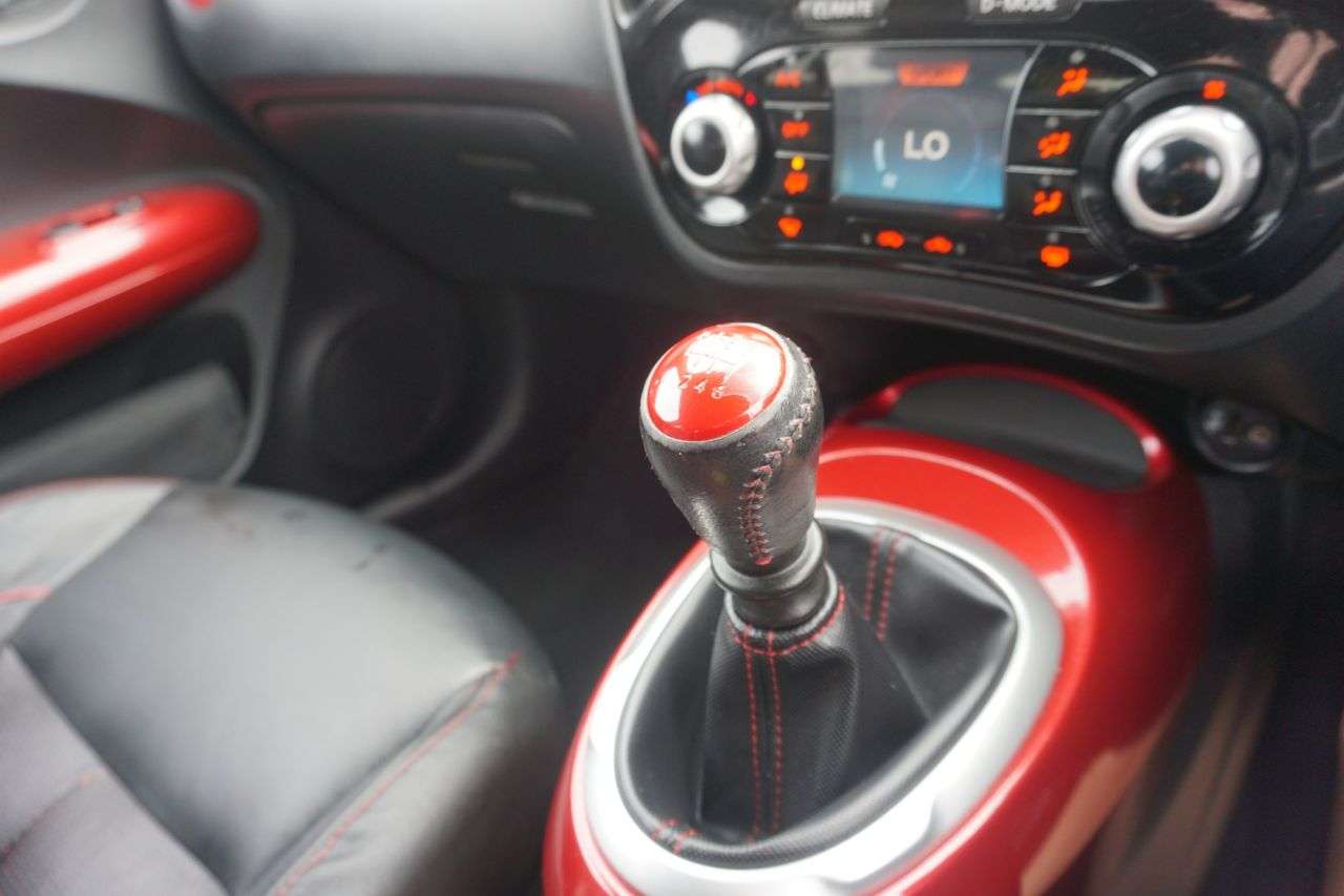 2015 NISSAN JUKE 2015 NISSAN JUKE