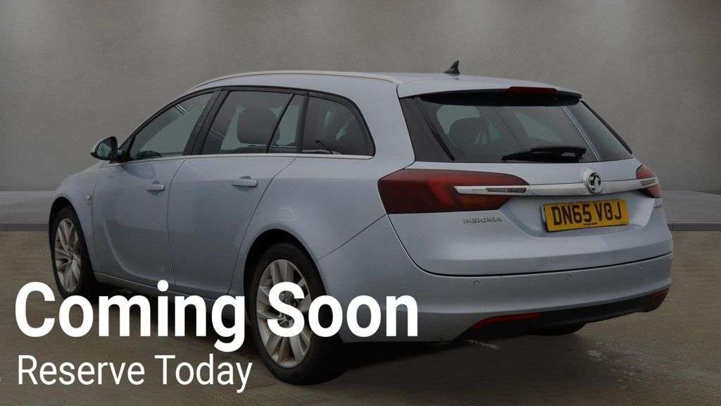 A 2015 VAUXHALL INSIGNIA 2.0 CDTi ecoFLEX SRi Nav Sports Tourer 5dr Diesel Manual Euro 5 (s/s) (140 A 2015 VAUXHALL INSIGNIA 2.0 CDTi ecoFLEX SRi Nav Sports Tourer 5dr Diesel Manual Euro 5 (s/s) (140