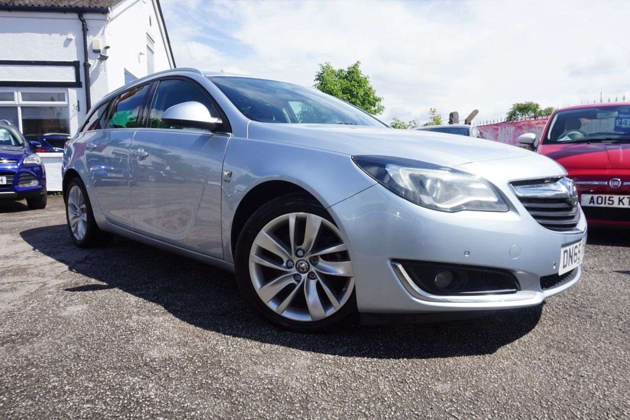 A 2015 VAUXHALL INSIGNIA 2.0 CDTi ecoFLEX SRi Nav Sports Tourer 5dr Diesel Manual Euro 5 (s/s) (140 A 2015 VAUXHALL INSIGNIA 2.0 CDTi ecoFLEX SRi Nav Sports Tourer 5dr Diesel Manual Euro 5 (s/s) (140