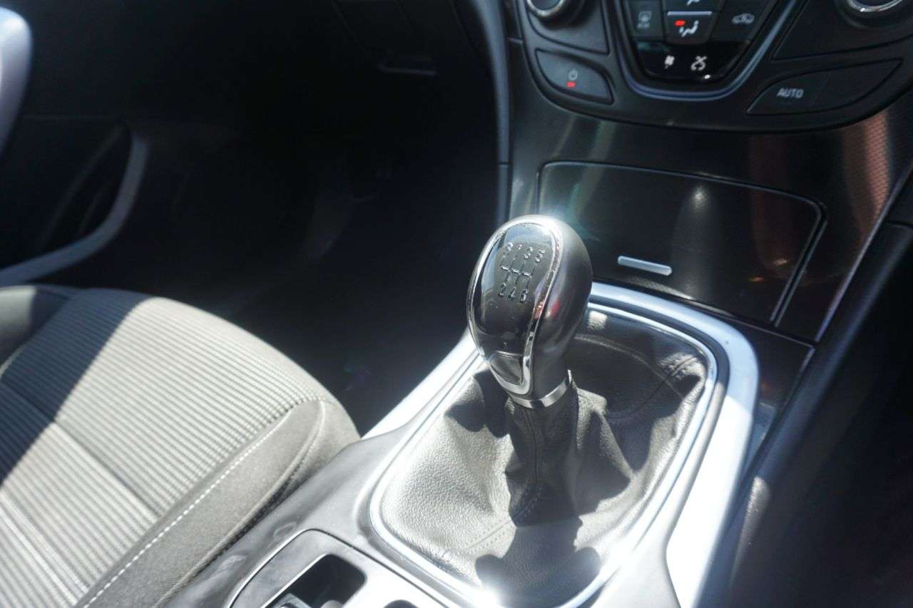 2015 VAUXHALL INSIGNIA 2015 VAUXHALL INSIGNIA