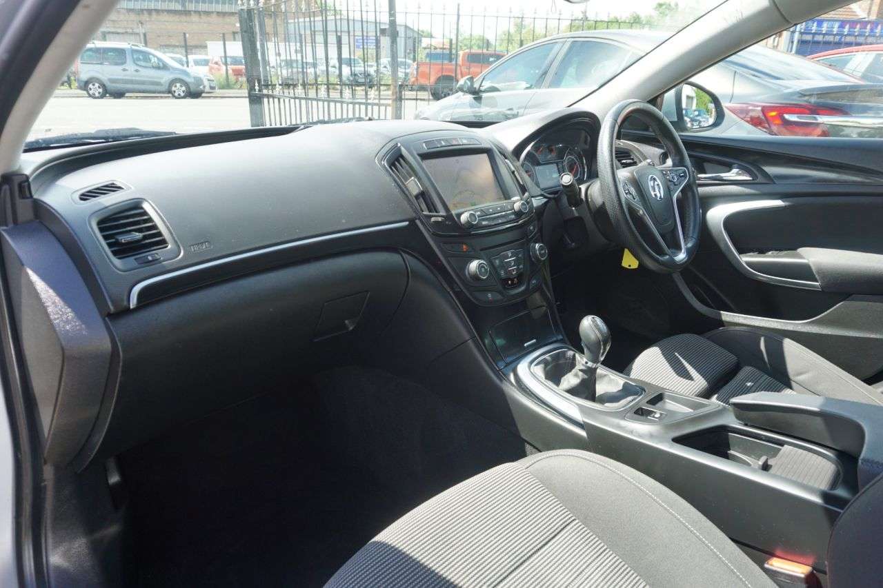 2015 VAUXHALL INSIGNIA 2015 VAUXHALL INSIGNIA