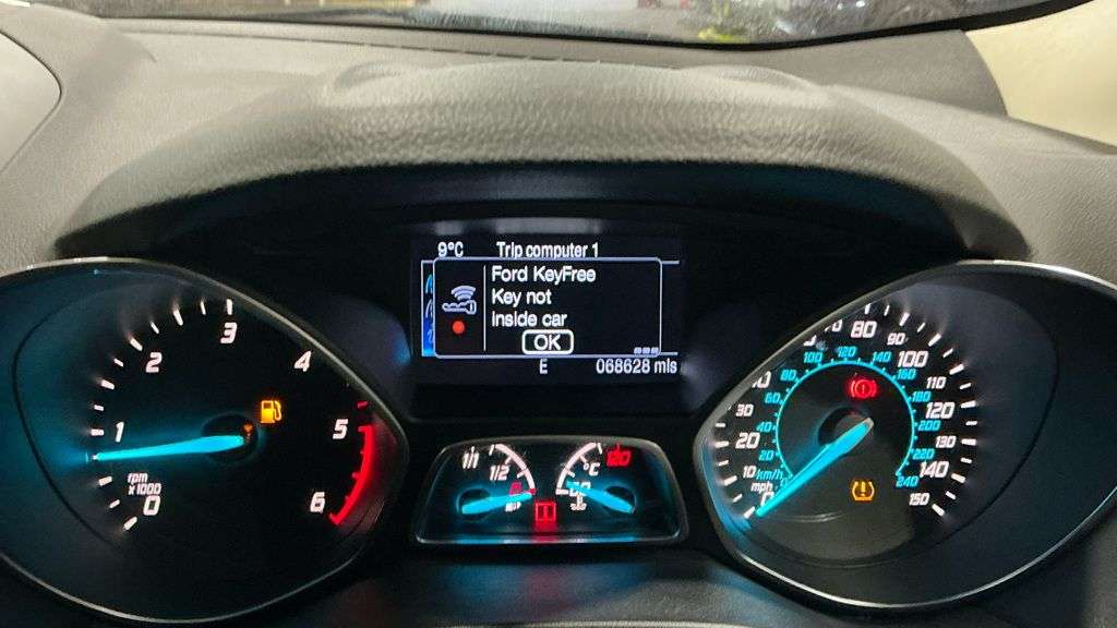 2015 FORD KUGA 2015 FORD KUGA