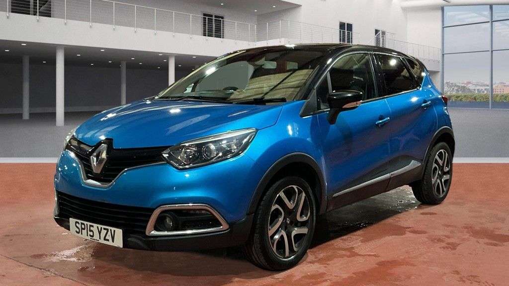 A 2015 RENAULT CAPTUR 1.5 dCi ENERGY Dynamique S MediaNav SUV 5dr Diesel Manual Euro 5 (s/s) (90 A 2015 RENAULT CAPTUR 1.5 dCi ENERGY Dynamique S MediaNav SUV 5dr Diesel Manual Euro 5 (s/s) (90