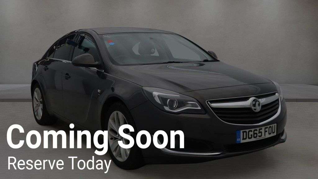 A 2015 VAUXHALL INSIGNIA 2.0 CDTi ecoFLEX SRi Nav Hatchback 5dr Diesel Manual Euro 5 (s/s) (140 ps) A 2015 VAUXHALL INSIGNIA 2.0 CDTi ecoFLEX SRi Nav Hatchback 5dr Diesel Manual Euro 5 (s/s) (140 ps)