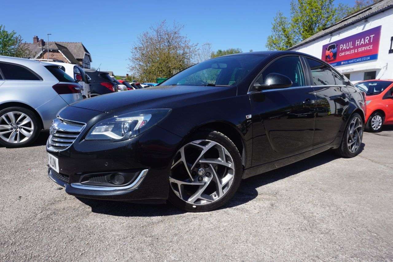 A 2014 VAUXHALL INSIGNIA 2.0 CDTi ecoFLEX SRi VX Line Hatchback 5dr Diesel Manual Euro 5 (s/s) (120 A 2014 VAUXHALL INSIGNIA 2.0 CDTi ecoFLEX SRi VX Line Hatchback 5dr Diesel Manual Euro 5 (s/s) (120