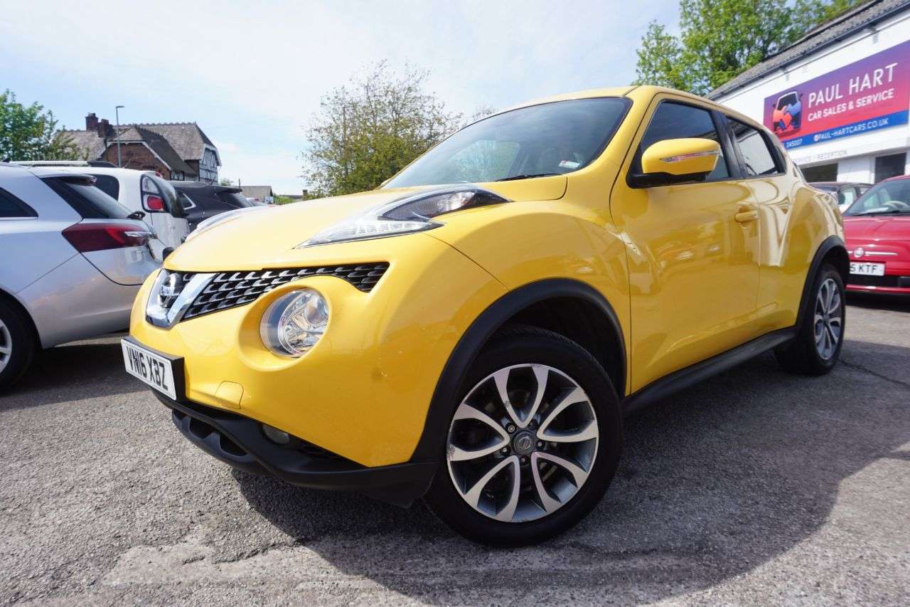 A 2016 NISSAN JUKE 1.5 dCi Tekna SUV 5dr Diesel Manual Euro 6 (s/s) (110 ps) 6 Speed, Leather, A 2016 NISSAN JUKE 1.5 dCi Tekna SUV 5dr Diesel Manual Euro 6 (s/s) (110 ps) 6 Speed, Leather,