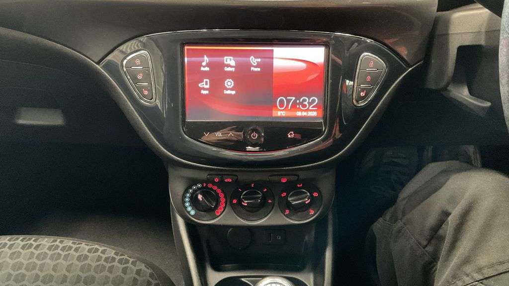 A 2015 VAUXHALL CORSA 1.2i Excite Hatchback 3dr Petrol Manual Euro 6 (a/c) (70 ps) Air Conditioni A 2015 VAUXHALL CORSA 1.2i Excite Hatchback 3dr Petrol Manual Euro 6 (a/c) (70 ps) Air Conditioni
