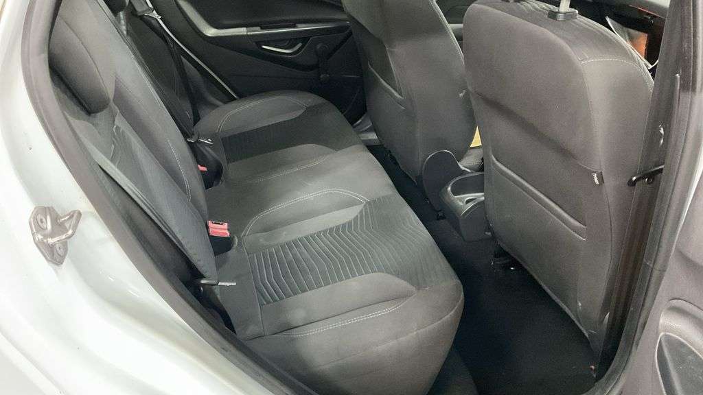 2015 FORD FIESTA 2015 FORD FIESTA