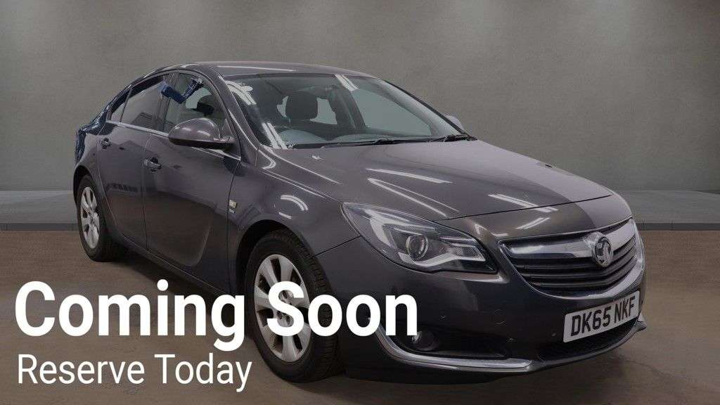 A 2015 VAUXHALL INSIGNIA 2.0 CDTi ecoFLEX SRi Hatchback 5dr Diesel Manual Euro 5 (s/s) (140 ps) 6 Sp A 2015 VAUXHALL INSIGNIA 2.0 CDTi ecoFLEX SRi Hatchback 5dr Diesel Manual Euro 5 (s/s) (140 ps) 6 Sp