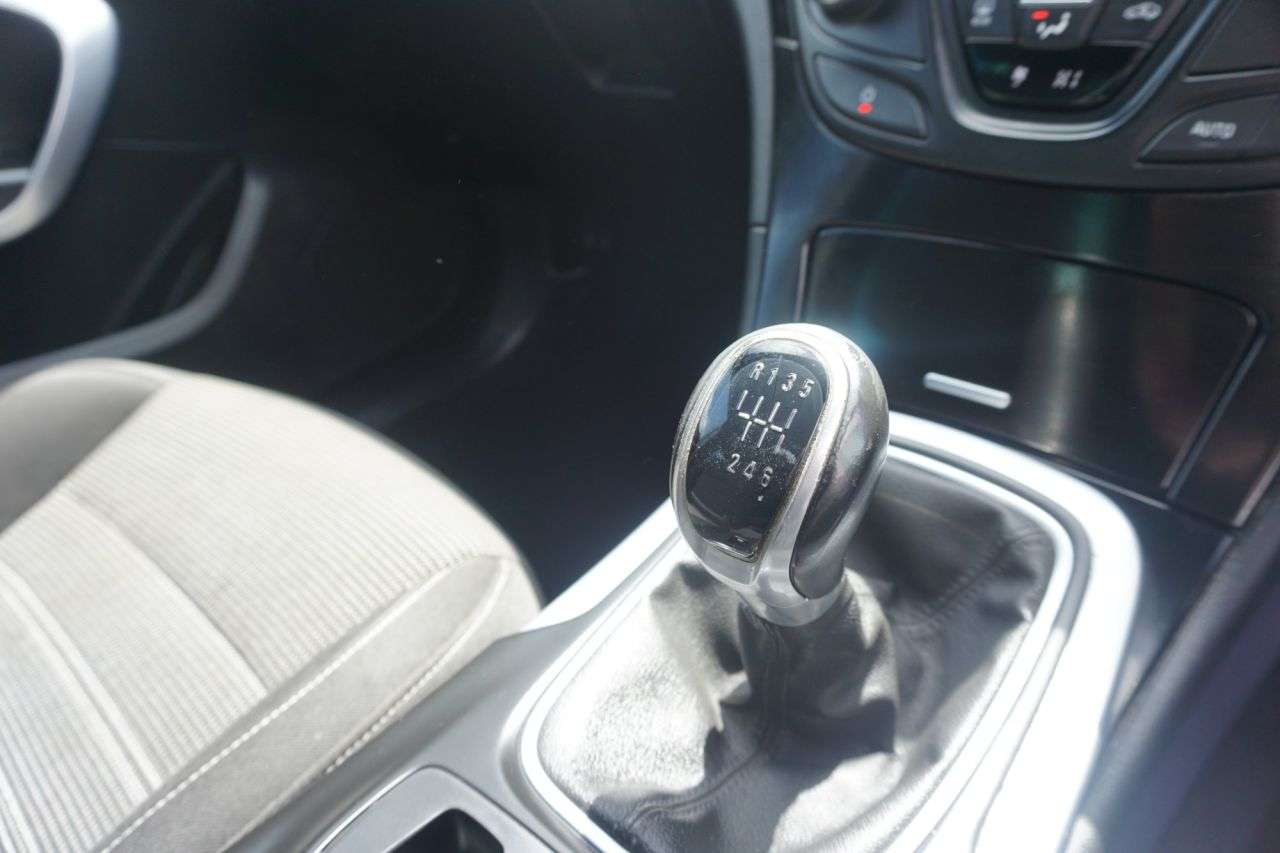 2015 VAUXHALL INSIGNIA 2015 VAUXHALL INSIGNIA