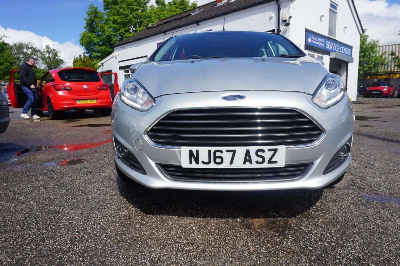 A 2017 FORD FIESTA 1.25 Zetec Hatchback 5dr Petrol Manual Euro 6 (82 ps) Air Conditioning and A 2017 FORD FIESTA 1.25 Zetec Hatchback 5dr Petrol Manual Euro 6 (82 ps) Air Conditioning and