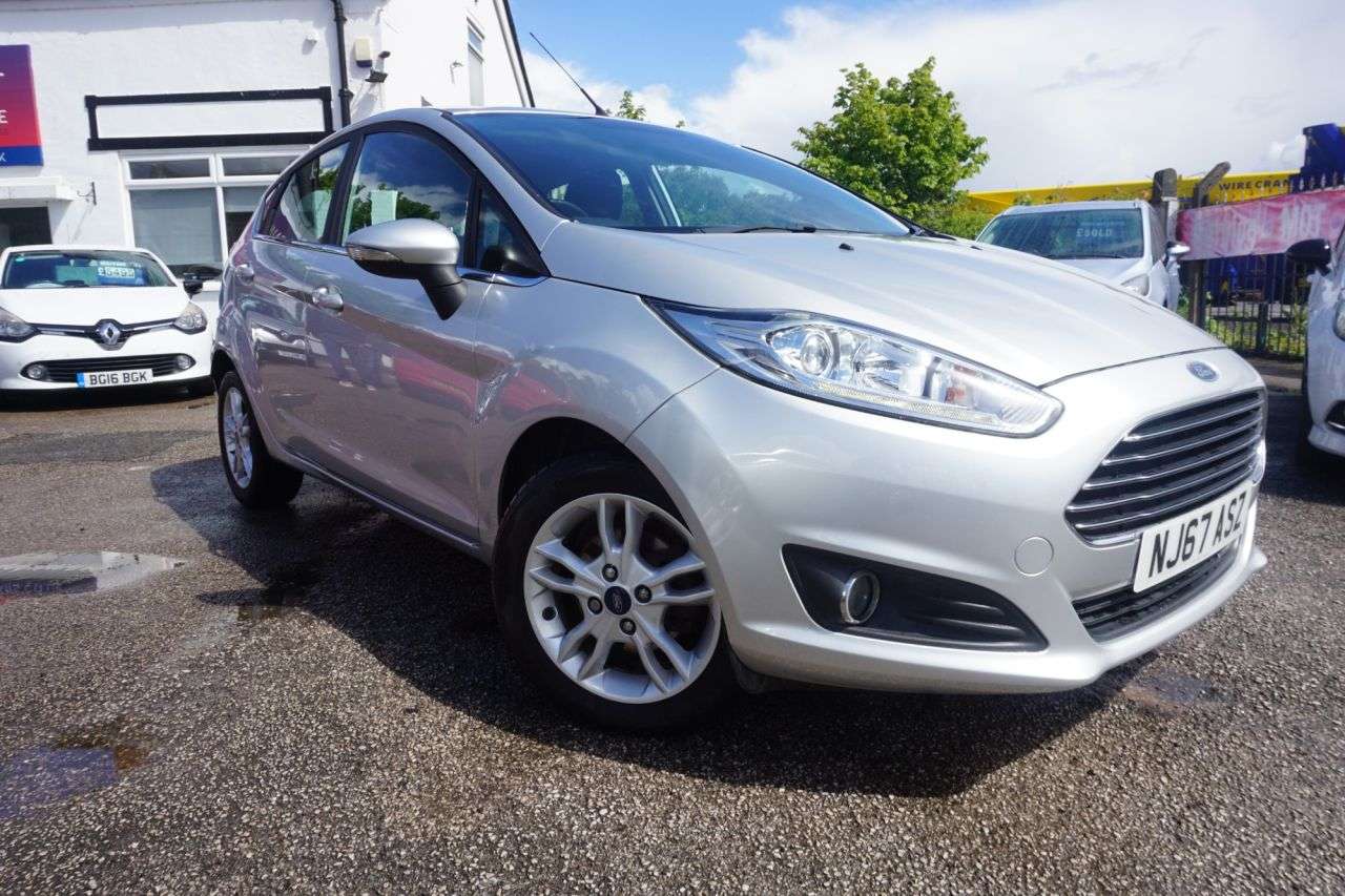 A 2017 FORD FIESTA 1.25 Zetec Hatchback 5dr Petrol Manual Euro 6 (82 ps) Air Conditioning and A 2017 FORD FIESTA 1.25 Zetec Hatchback 5dr Petrol Manual Euro 6 (82 ps) Air Conditioning and