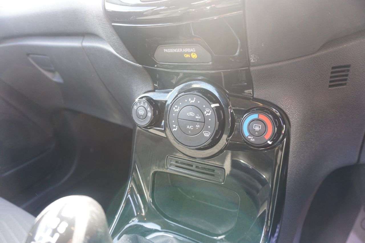 2017 FORD FIESTA 2017 FORD FIESTA