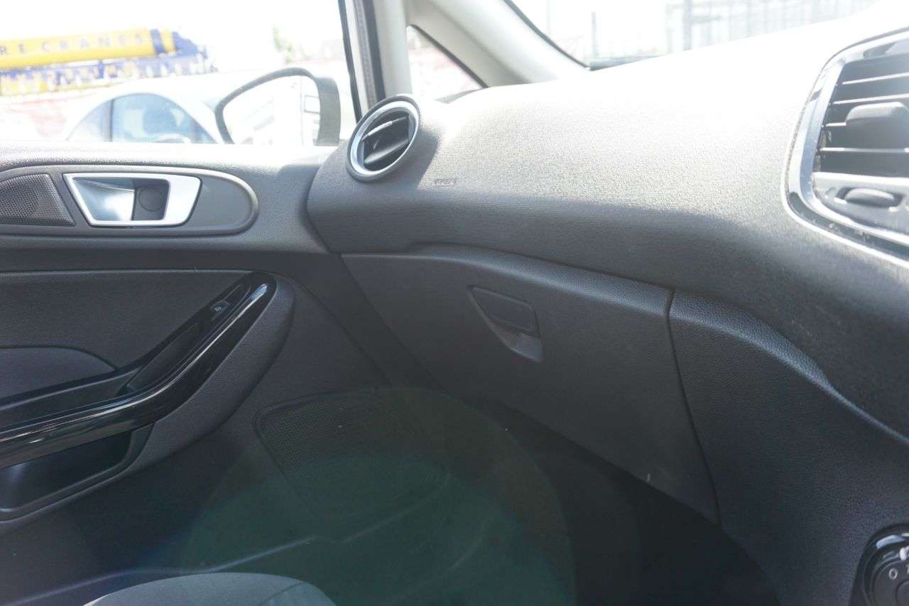2017 FORD FIESTA 2017 FORD FIESTA