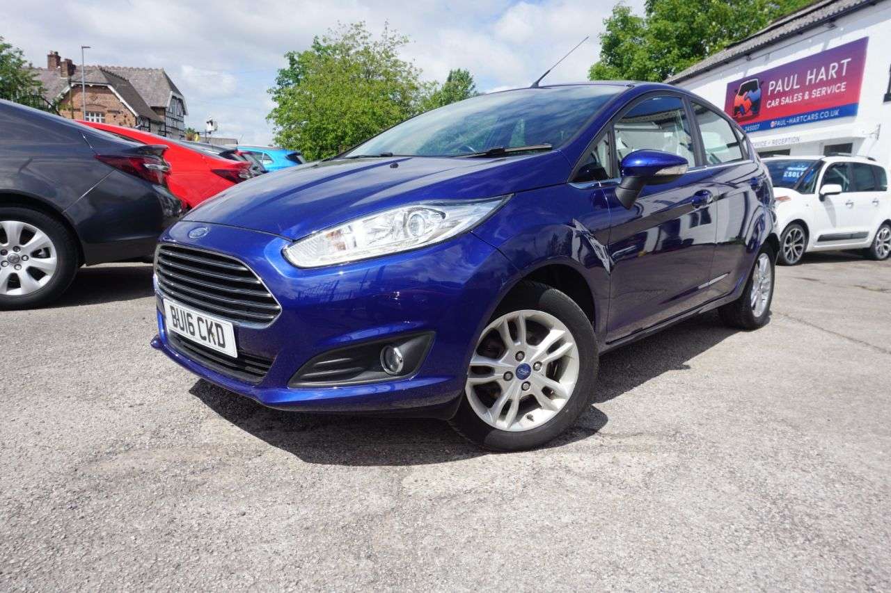 A 2016 FORD FIESTA 1.25 Zetec Hatchback 5dr Petrol Manual Euro 6 (82 ps) Air Conditioning and A 2016 FORD FIESTA 1.25 Zetec Hatchback 5dr Petrol Manual Euro 6 (82 ps) Air Conditioning and