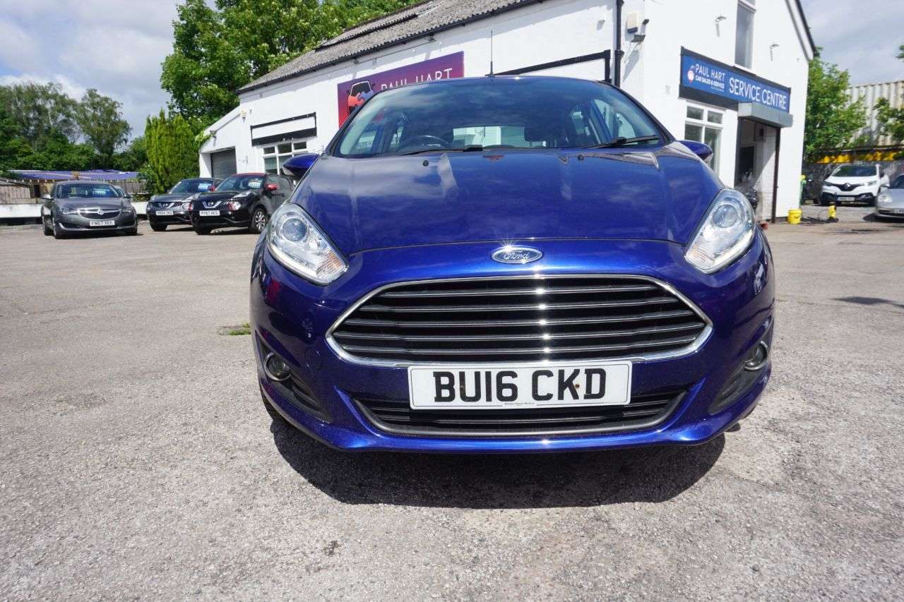 A 2016 FORD FIESTA 1.25 Zetec Hatchback 5dr Petrol Manual Euro 6 (82 ps) Air Conditioning and A 2016 FORD FIESTA 1.25 Zetec Hatchback 5dr Petrol Manual Euro 6 (82 ps) Air Conditioning and