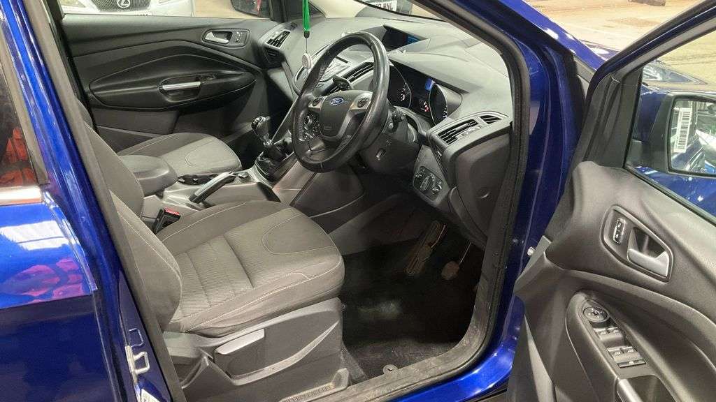 2015 FORD KUGA 2015 FORD KUGA