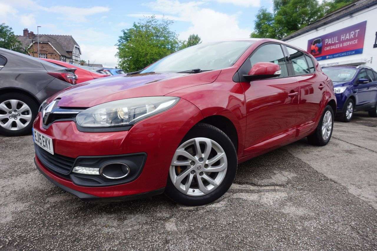 A 2015 RENAULT MEGANE 1.6 dCi ENERGY Dynamique TomTom Hatchback 5dr Diesel Manual Euro 5 (s/s) (1 A 2015 RENAULT MEGANE 1.6 dCi ENERGY Dynamique TomTom Hatchback 5dr Diesel Manual Euro 5 (s/s) (1