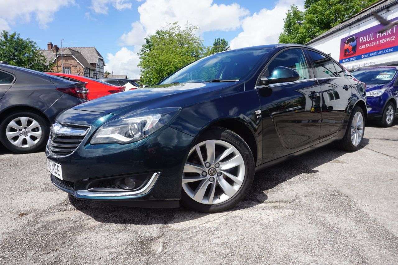 A 2015 VAUXHALL INSIGNIA 2.0 CDTi ecoFLEX SRi Hatchback 5dr Diesel Manual Euro 5 (s/s) (140 ps) 6 Sp A 2015 VAUXHALL INSIGNIA 2.0 CDTi ecoFLEX SRi Hatchback 5dr Diesel Manual Euro 5 (s/s) (140 ps) 6 Sp
