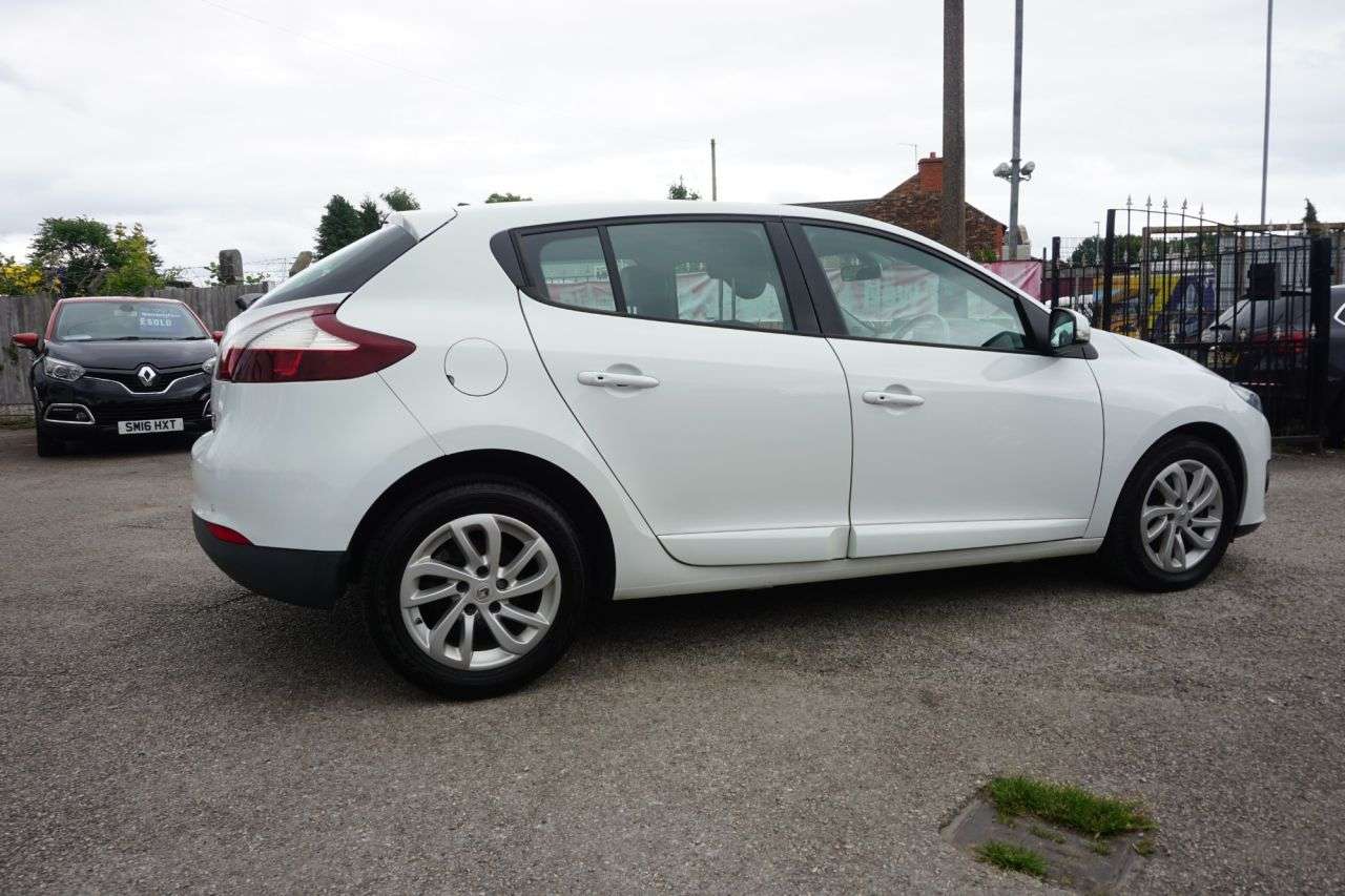 2016 RENAULT MEGANE 2016 RENAULT MEGANE