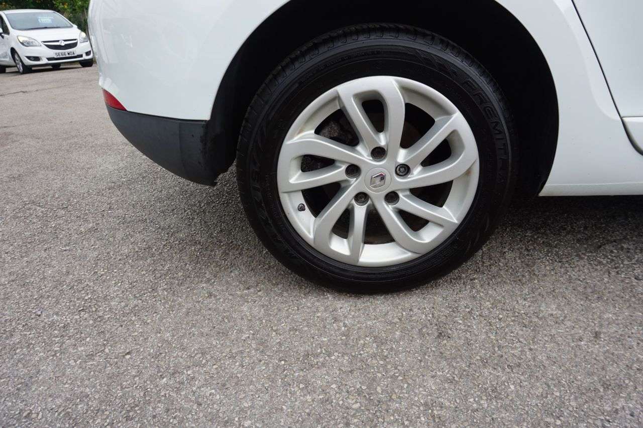 2016 RENAULT MEGANE 2016 RENAULT MEGANE