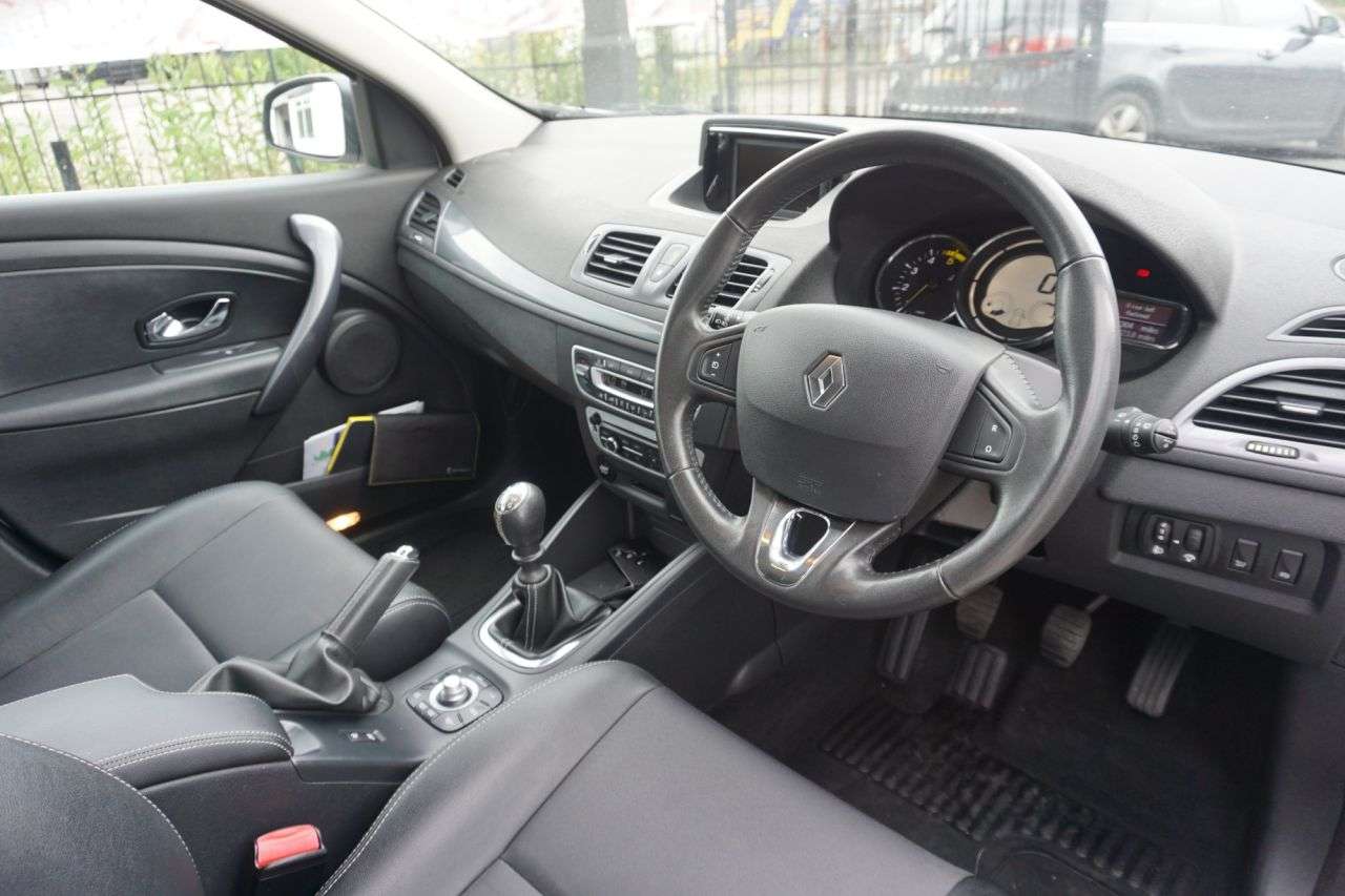 2016 RENAULT MEGANE 2016 RENAULT MEGANE