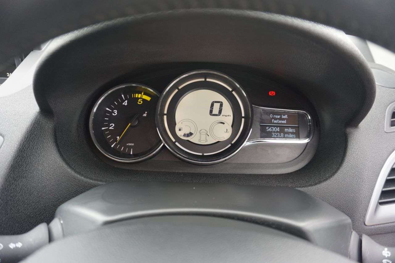2016 RENAULT MEGANE 2016 RENAULT MEGANE