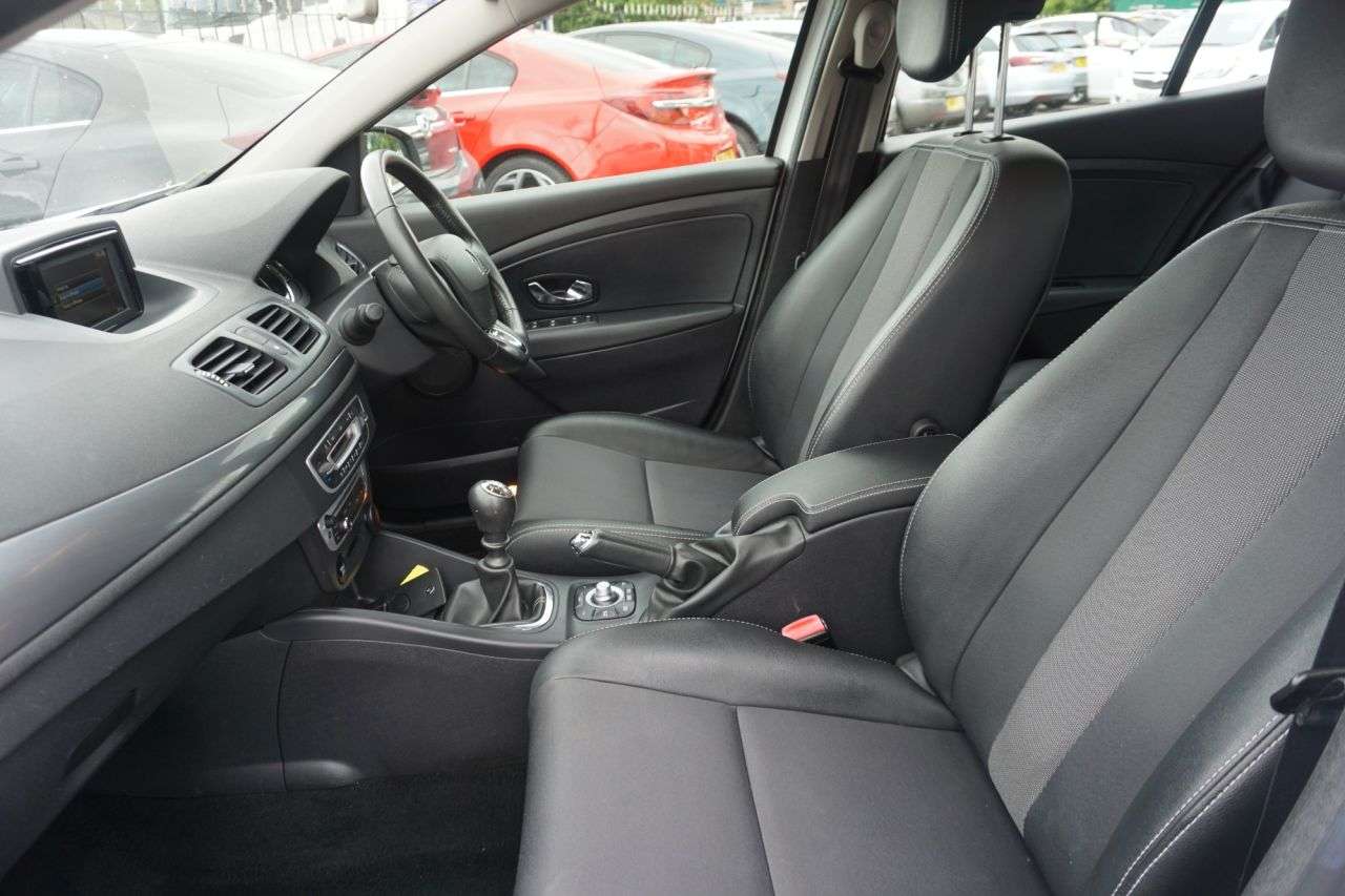 2016 RENAULT MEGANE 2016 RENAULT MEGANE
