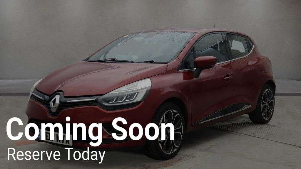 A 2017 RENAULT CLIO 0.9 TCe Dynamique S Nav Hatchback 5dr Petrol Manual Euro 6 (s/s) (90 ps) Ai A 2017 RENAULT CLIO 0.9 TCe Dynamique S Nav Hatchback 5dr Petrol Manual Euro 6 (s/s) (90 ps) Ai