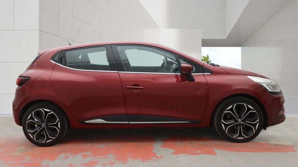 2017 RENAULT CLIO 2017 RENAULT CLIO