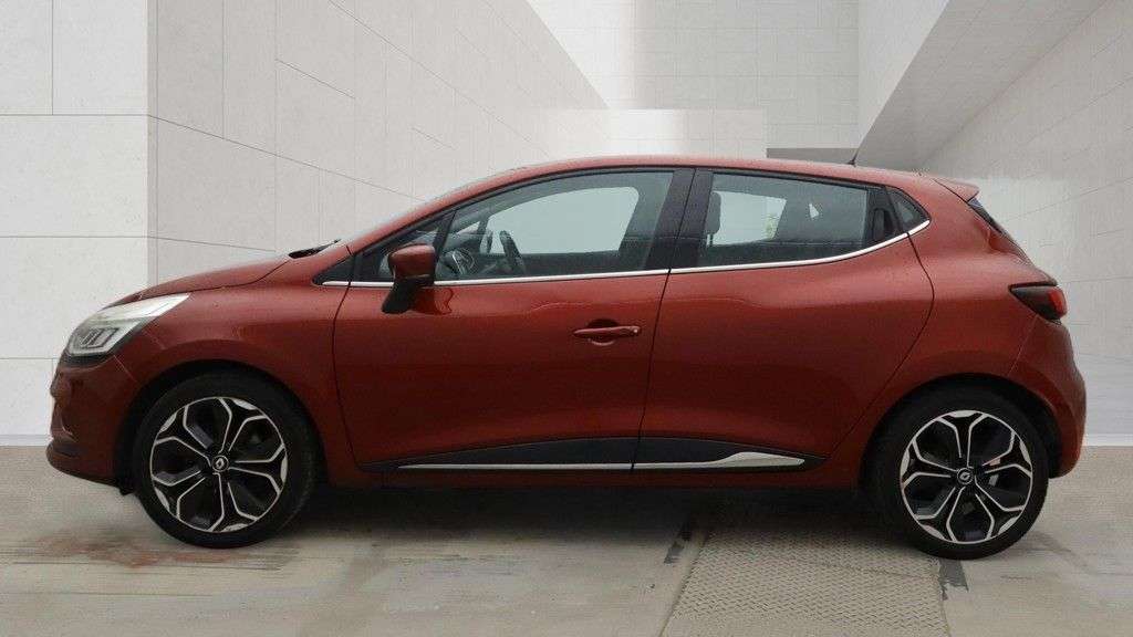 2017 RENAULT CLIO 2017 RENAULT CLIO