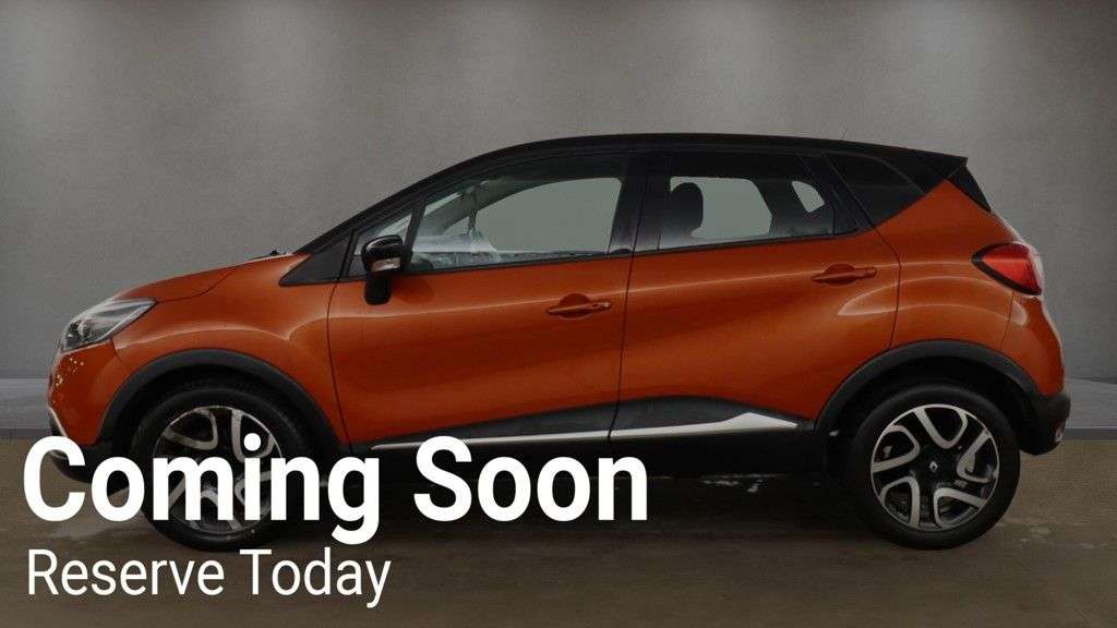 A 2015 RENAULT CAPTUR 1.5 dCi ENERGY Dynamique S Nav SUV 5dr Diesel Manual Euro 6 (s/s) (90 ps) A 2015 RENAULT CAPTUR 1.5 dCi ENERGY Dynamique S Nav SUV 5dr Diesel Manual Euro 6 (s/s) (90 ps)