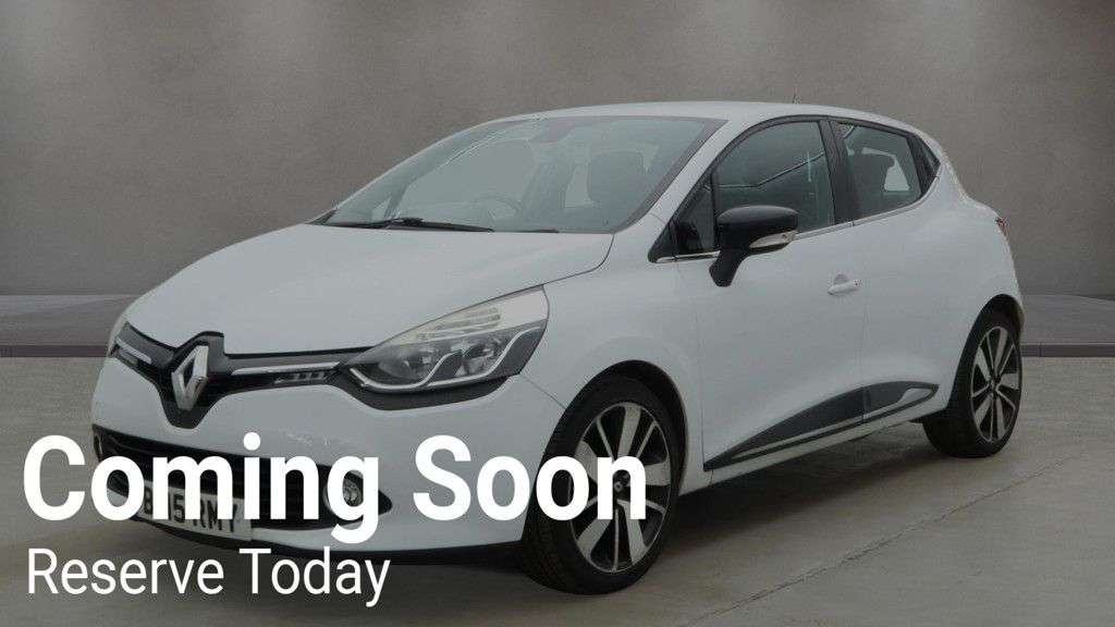 A 2015 RENAULT CLIO 1.5 dCi Dynamique S MediaNav Hatchback 5dr Diesel Manual Euro 5 (s/s) (90 p A 2015 RENAULT CLIO 1.5 dCi Dynamique S MediaNav Hatchback 5dr Diesel Manual Euro 5 (s/s) (90 p